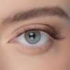 Ojos azules y pestañas Harmony